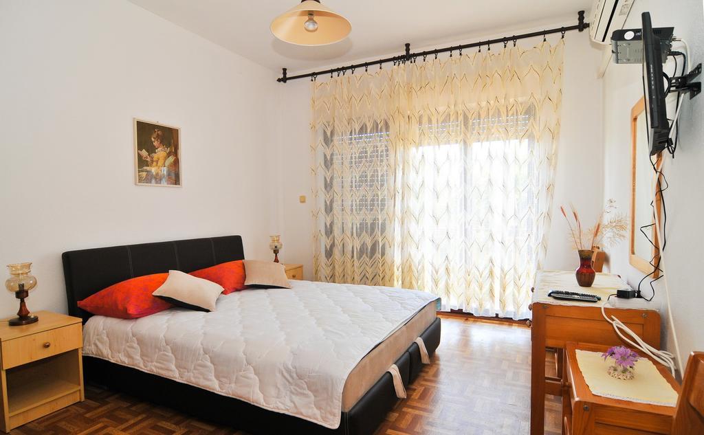 Guesthouse Lanca Тиват Стая снимка